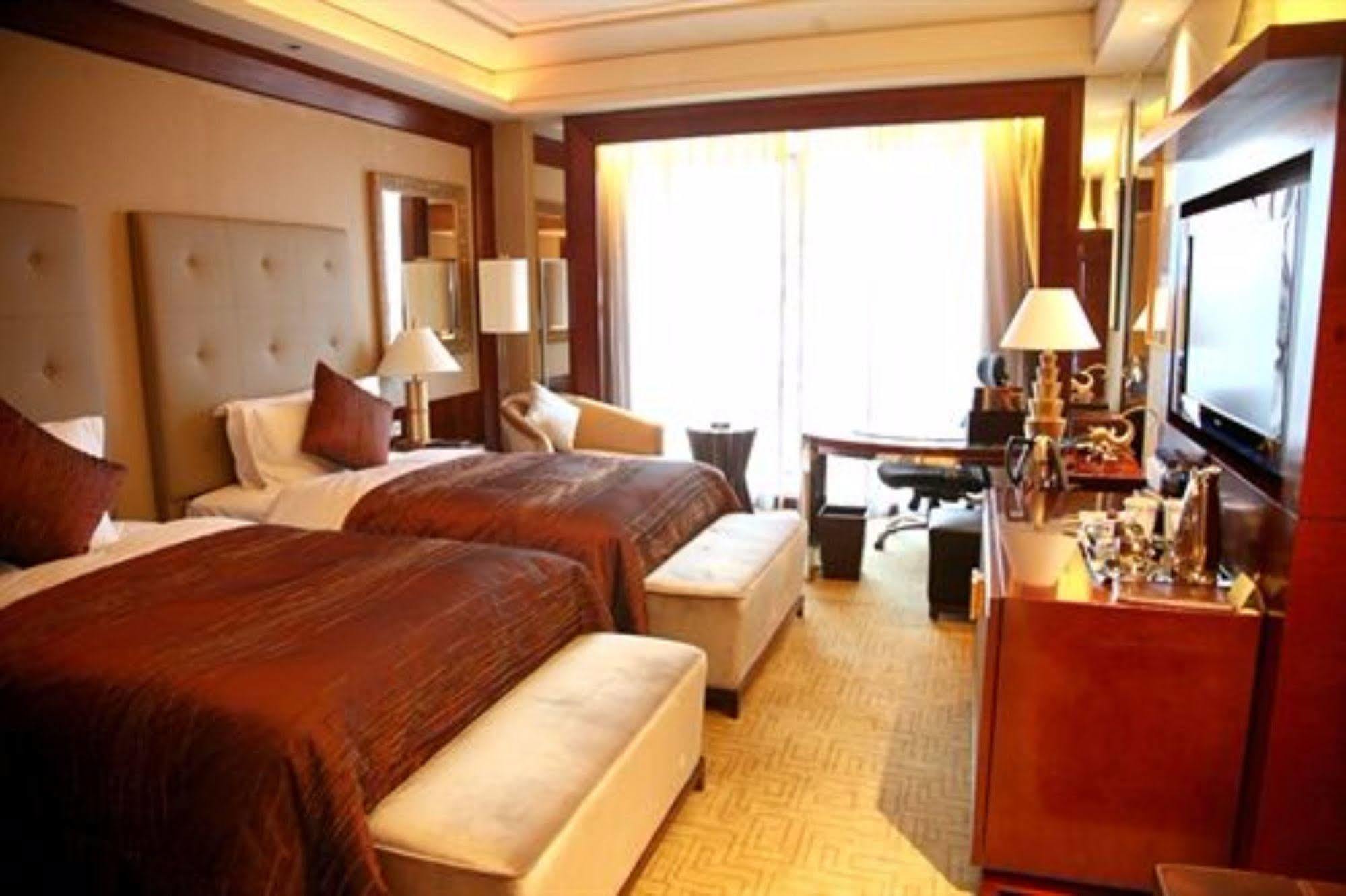 Langfang International Hotel Exterior foto